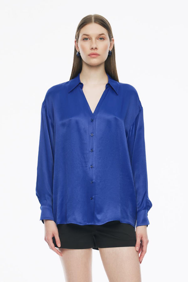 Perspective V-Neck Long Sleeve Shirt Blue