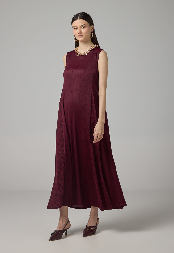 Choice Sleeveless Pleated Maxi Dress Burgundy