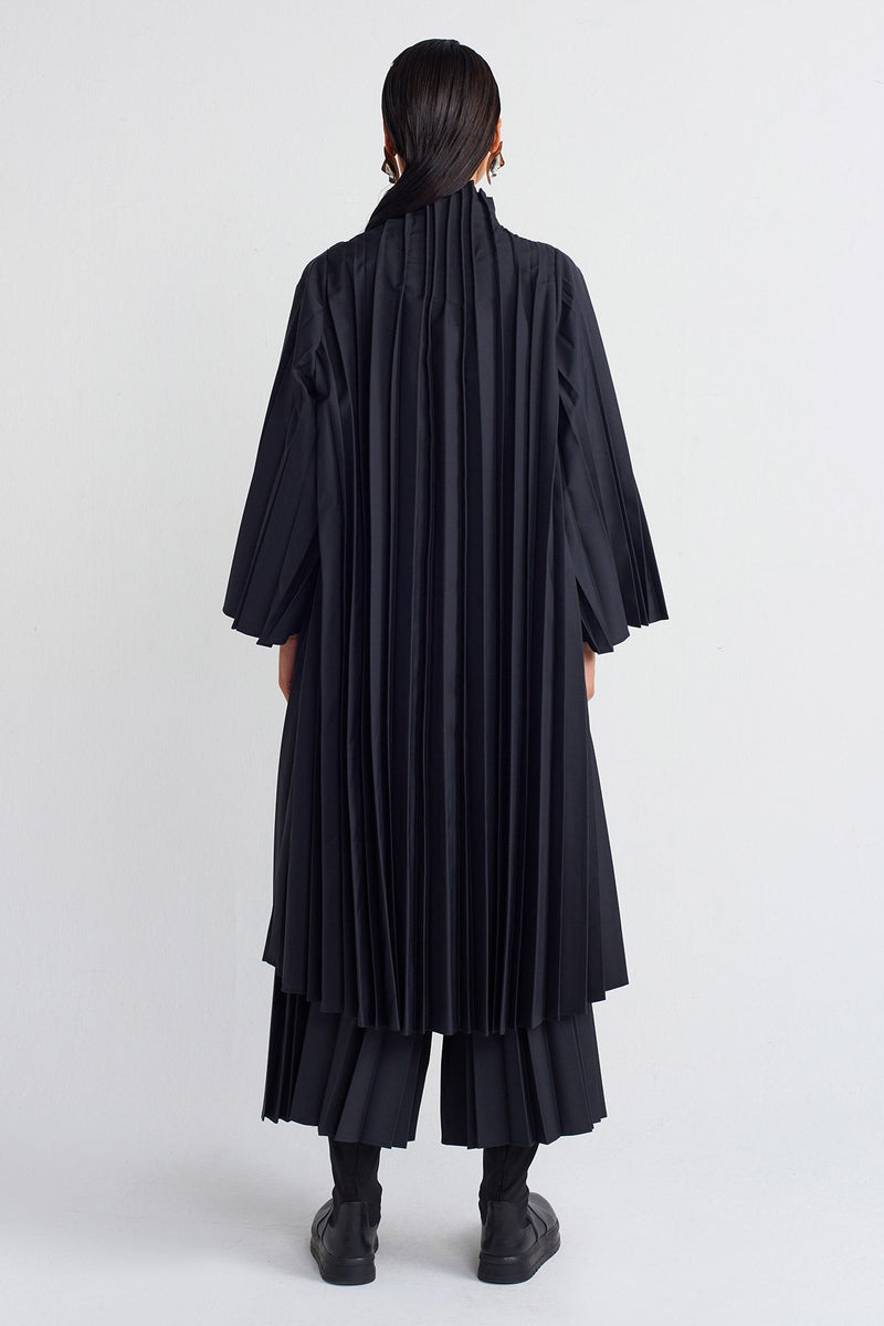 Nu Long Pleated Jacket Ebony