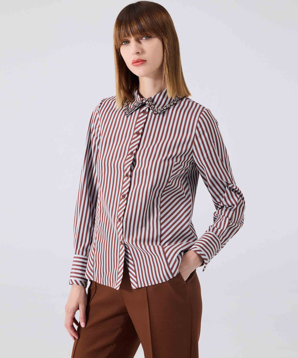 Machka Embroidered Stripe Pattern Shirt Brick