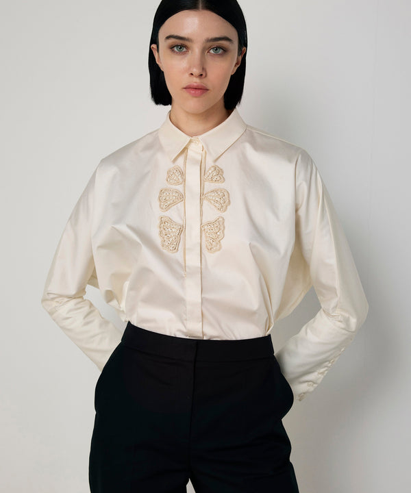 Machka Embroidered Blouse White