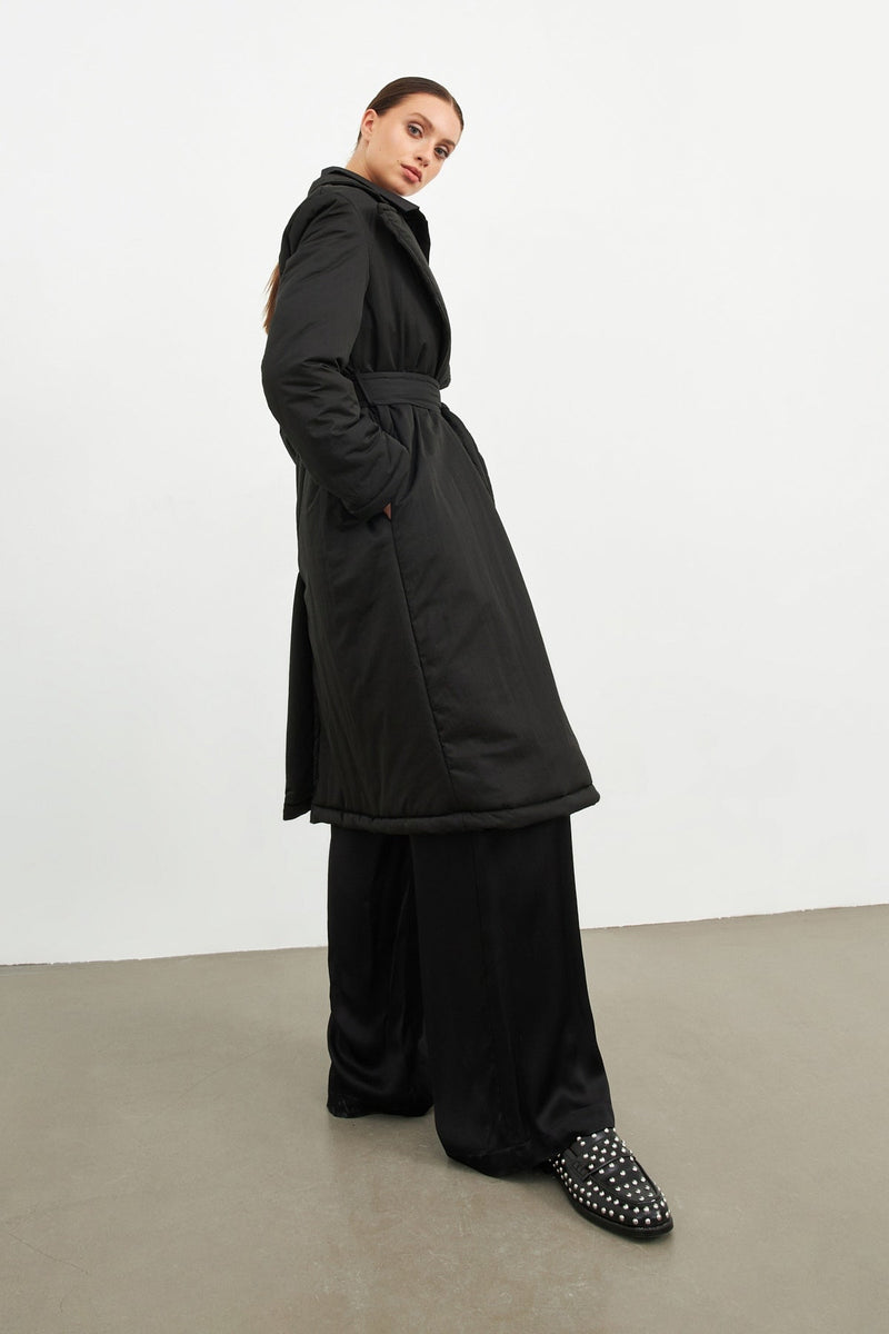 Setre Shiny And Belt Detailed Long Coat Black