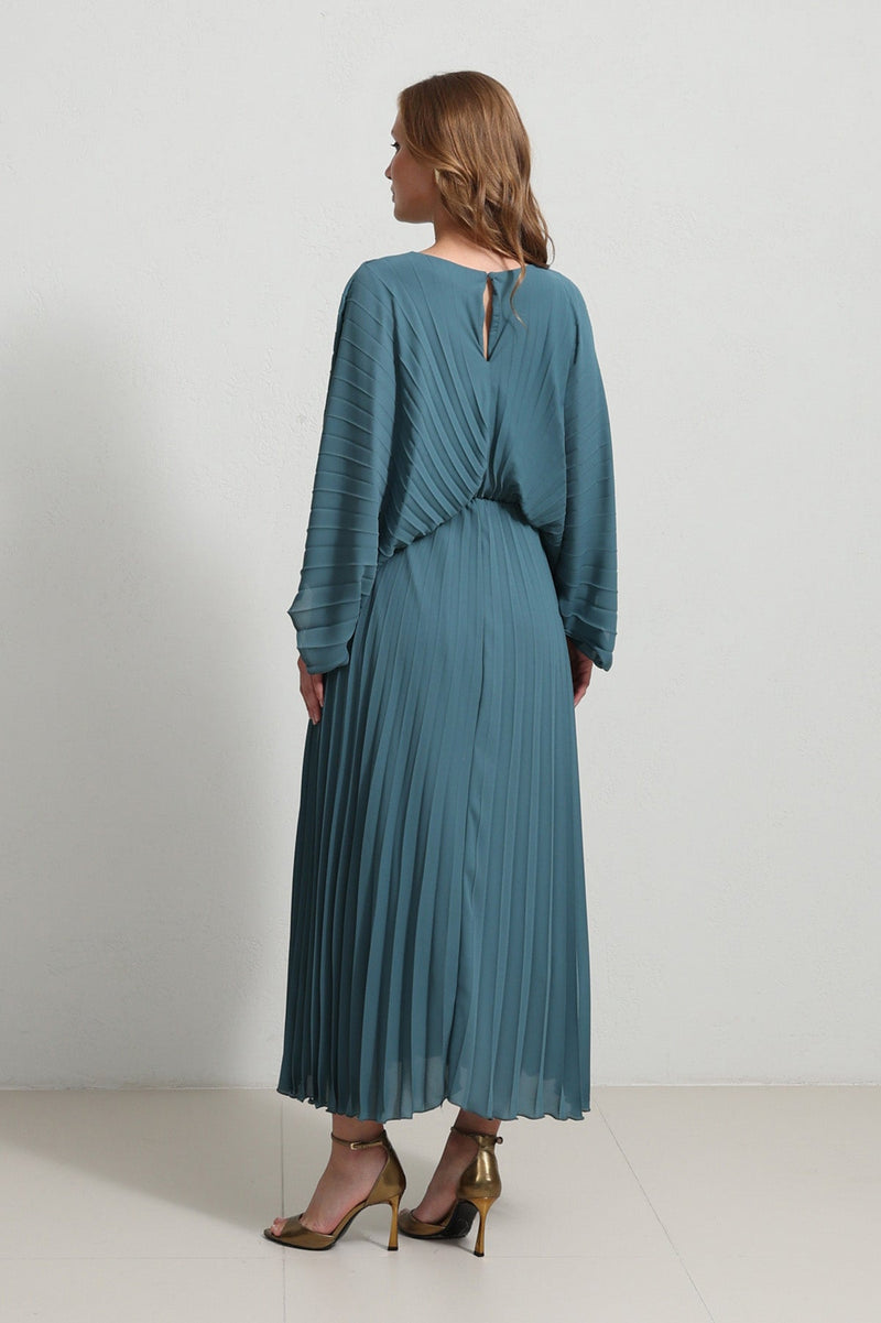 Setre Front-Keyhole Pleated Dress Crystal
