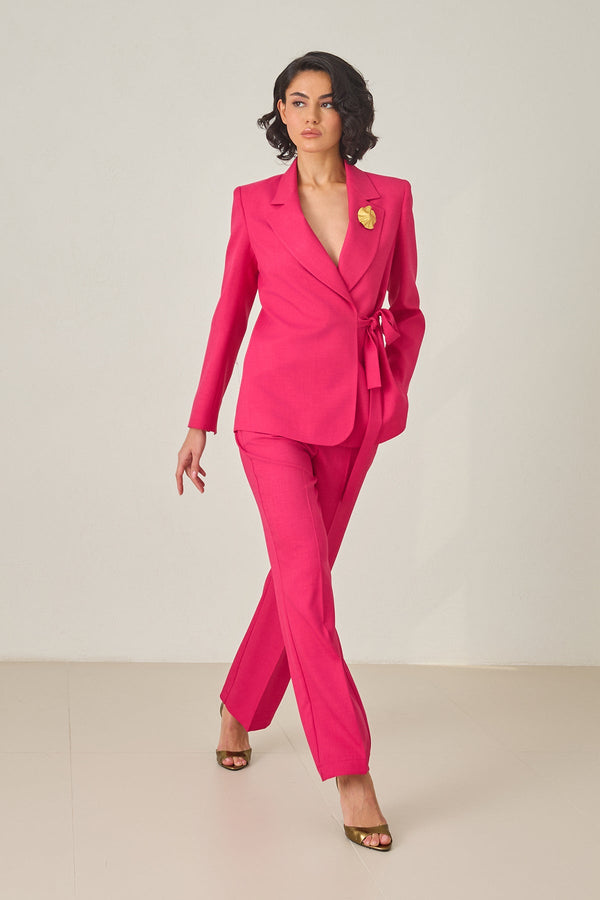 Setre Collar Brooch And Tie Detailed Jacket And Trouser Suit Fuchsia