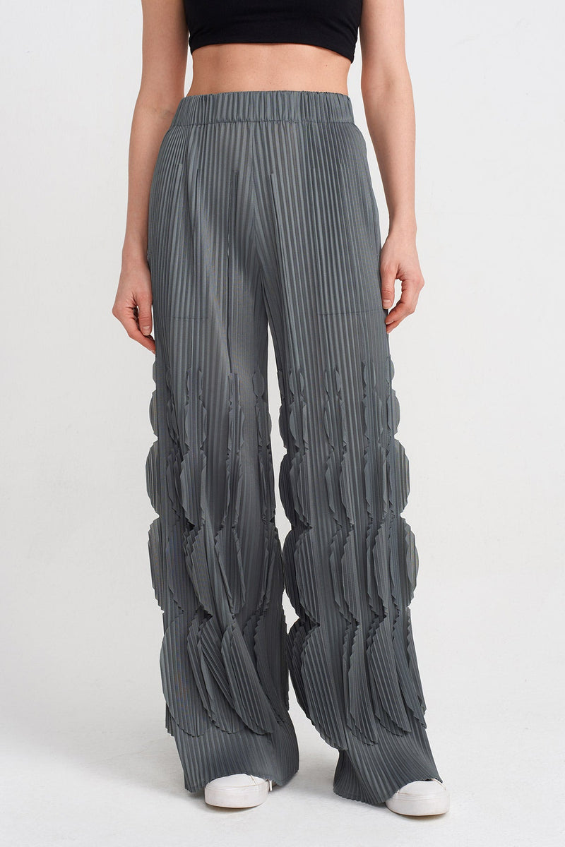 Nu Ruffled Pleated Trousers Silver