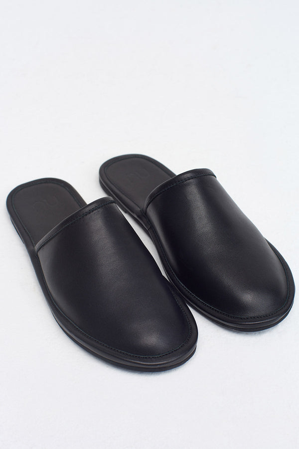 Nu Leather Slipper Black