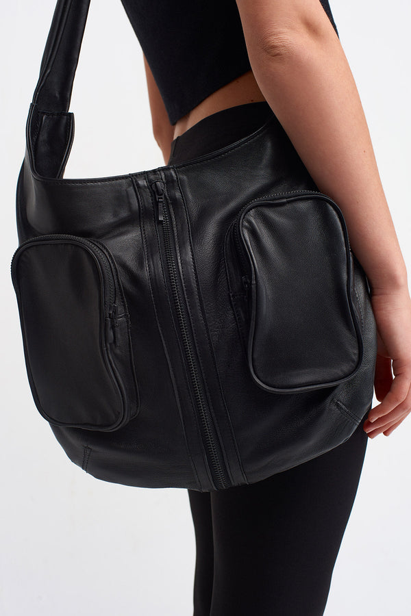 Nu Leather Shoulder Bag Black