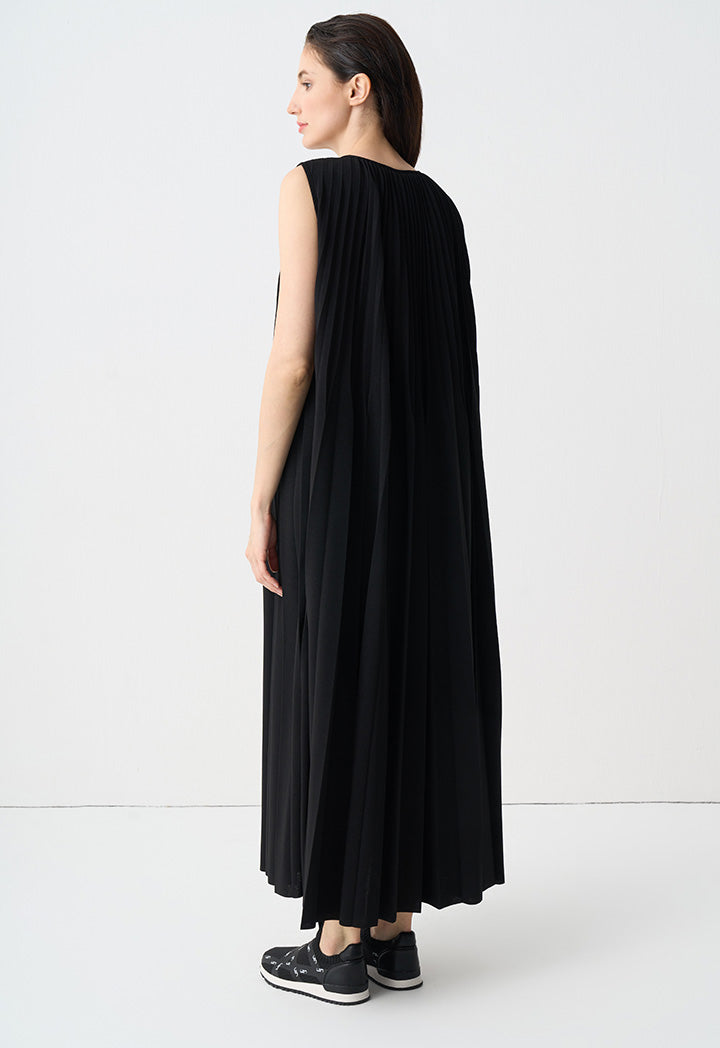 Choice Solid Maxi Pleated Sleeveless Dress Black
