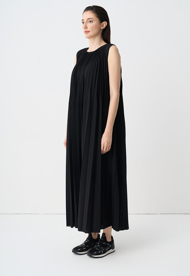 Choice Solid Maxi Pleated Sleeveless Dress Black