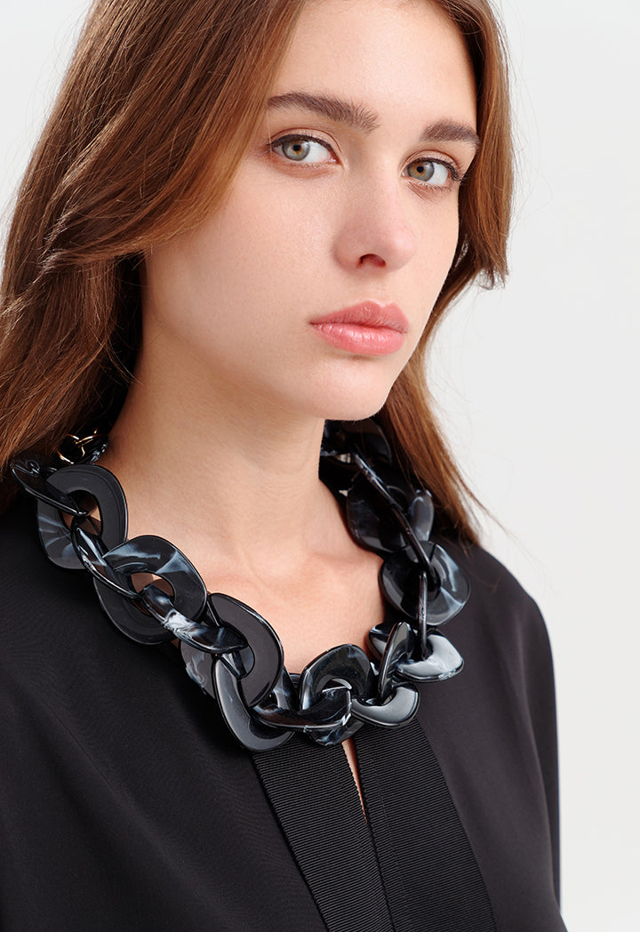 Choice Flat Geometric Chunky Acrylic Choker Black