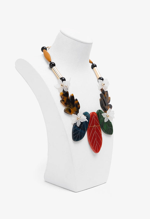 Choice Multicolored Leaves Necklace Multi Color