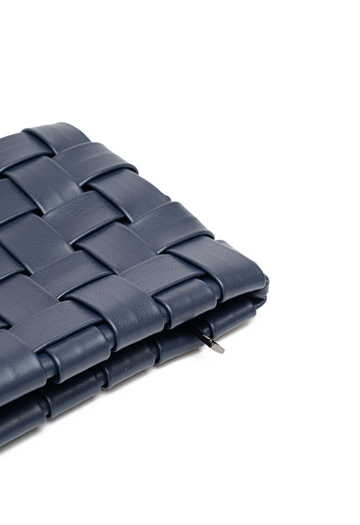 Choice Basket Weave Bag With Chain String Navy