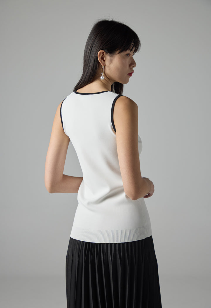 Choice Contrast Knitted Sleeveless Top Off White