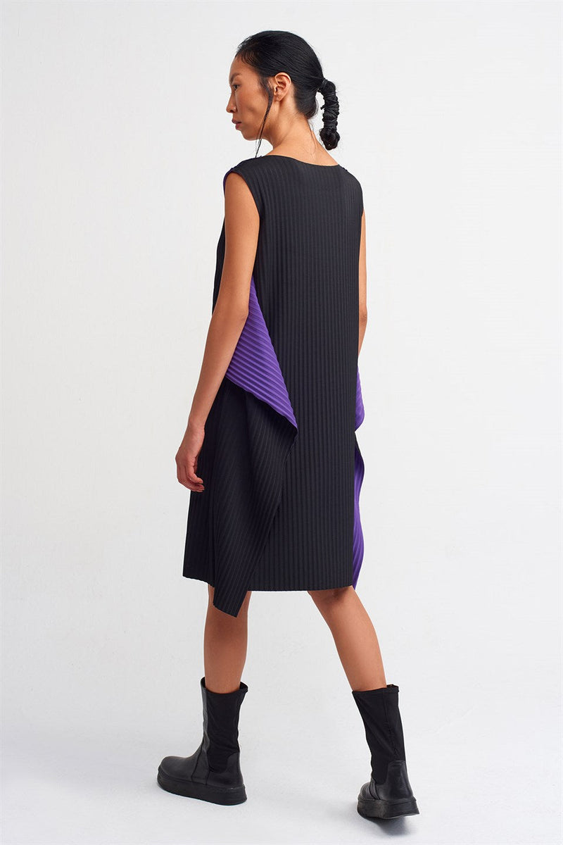 Nu  Colorblock Pleated Dress Black/Royal Purple