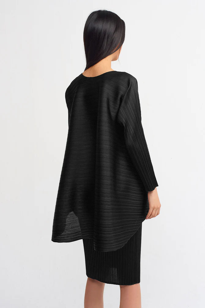 Nu Elegant Electric Pleated Solid Blouse Black