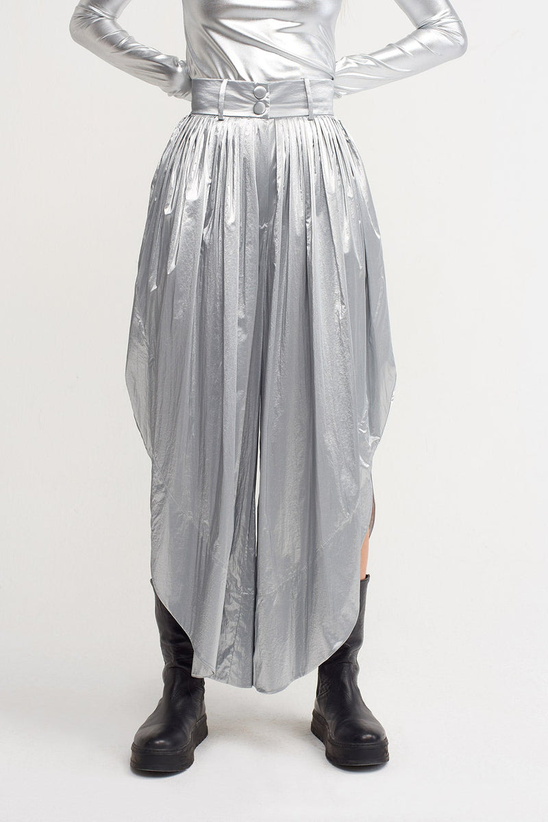 Nu Pleated Shiny Pants With Side Slit Platinum