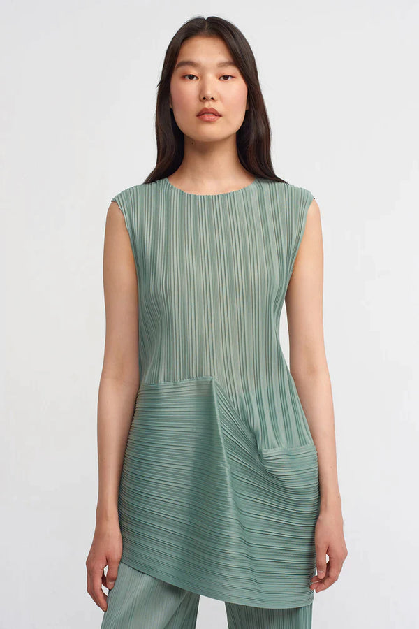 Nu Sleeveless Pleated Blouse Green