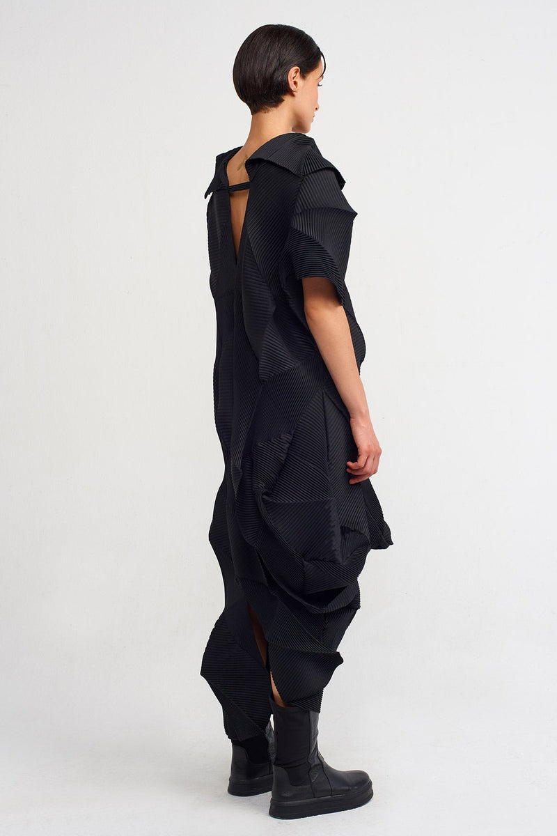 Nu Asymmetrical Long Pleated Dress Black