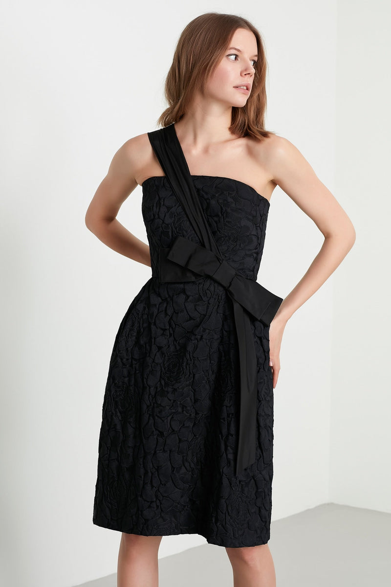 Machka One Shoulder Bow-Front A-Line Short Dress Black