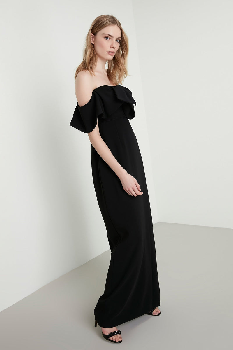 Machka Off Shoulder Bow-Front A-Line Long Dress Black