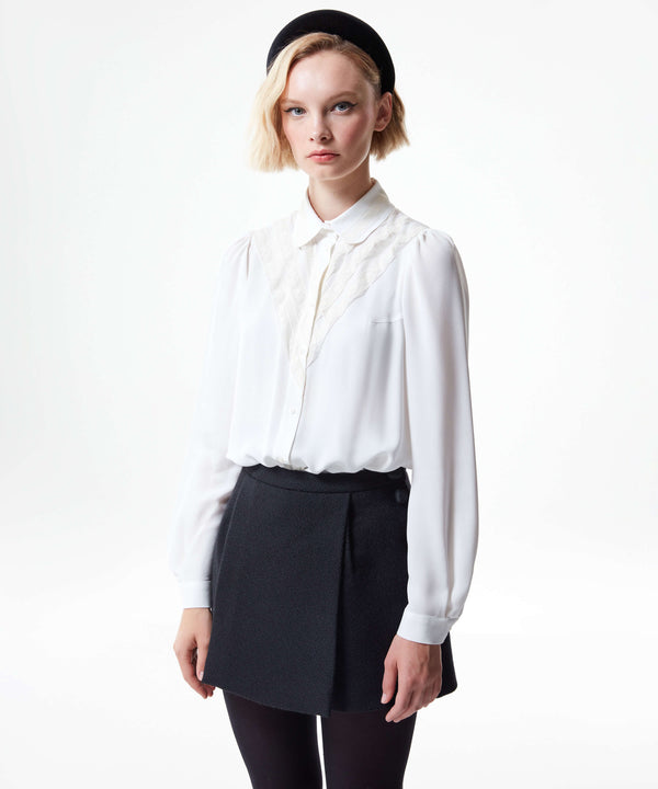 Machka V-Shaped Laced Single Tone Blouse Off White