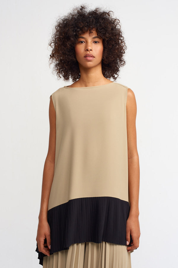 Nu Color Block Asymmetrical Blouse Beige