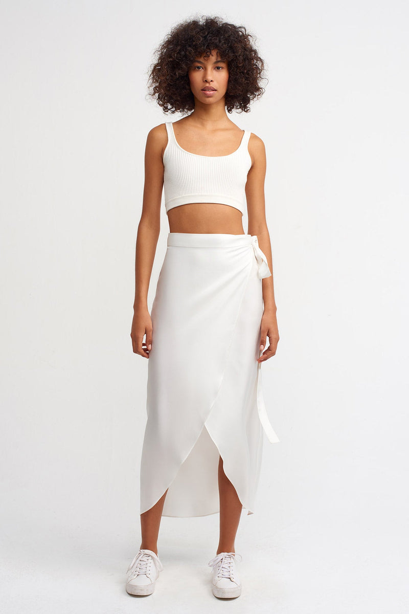 Nu Front-Overlap Skirt Off White