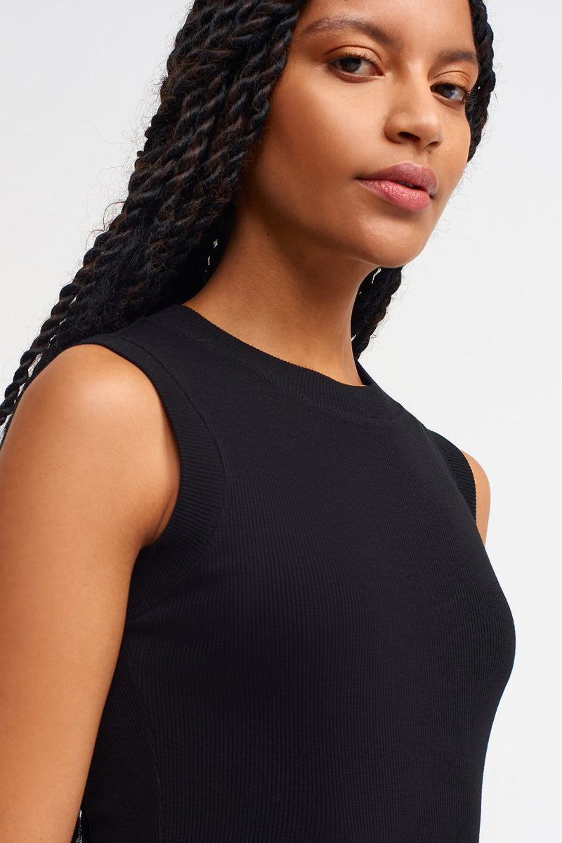 Nu Front Slit Detail Ribbed Top Black