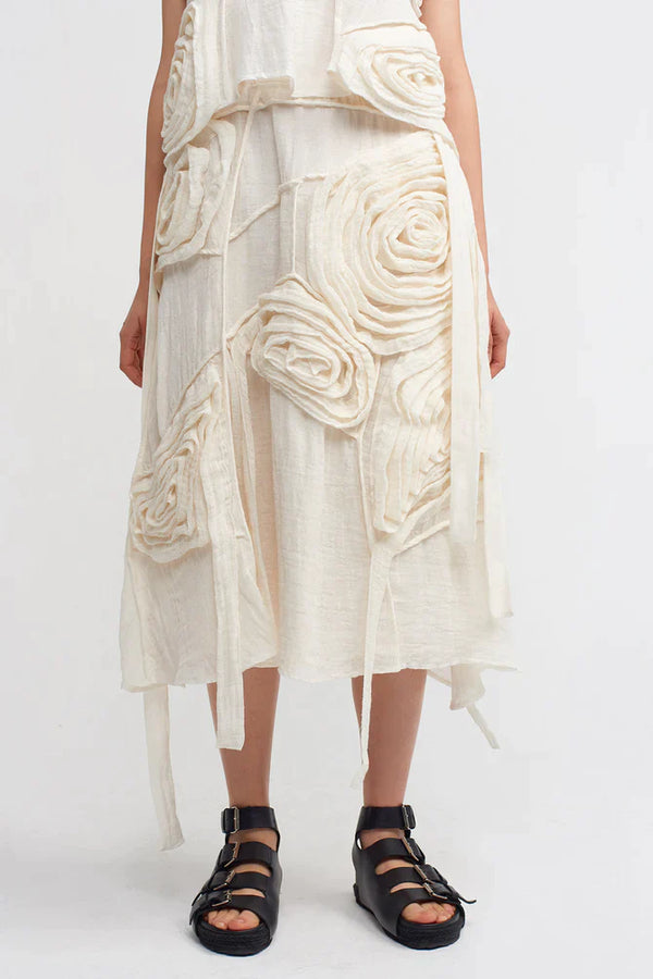 Nu Flower Pattern Textured Skirt Off White