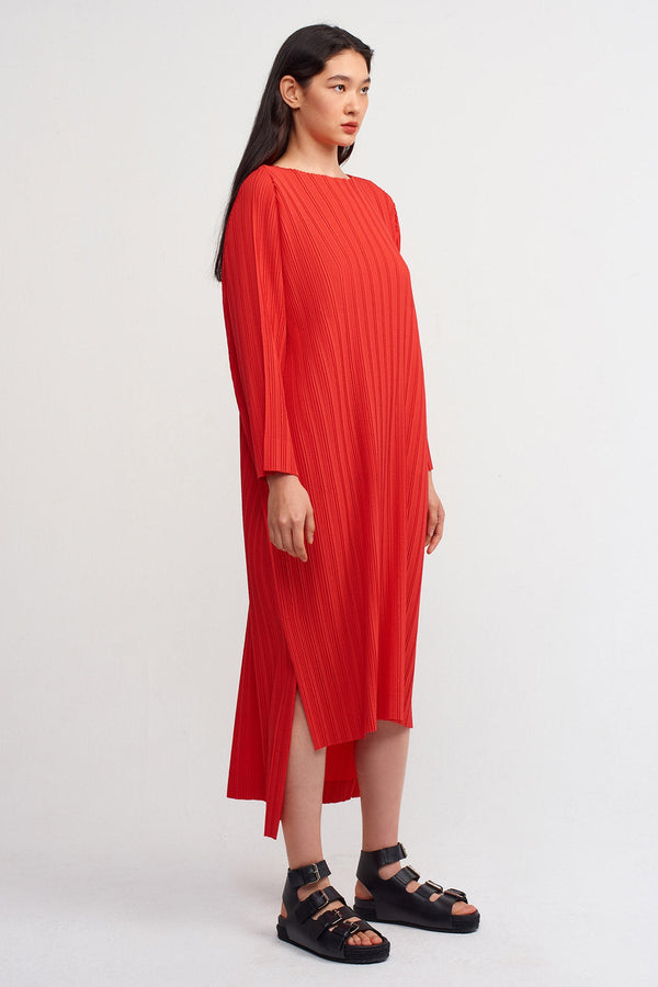 Nu Allover Pleated Midi Dress Red