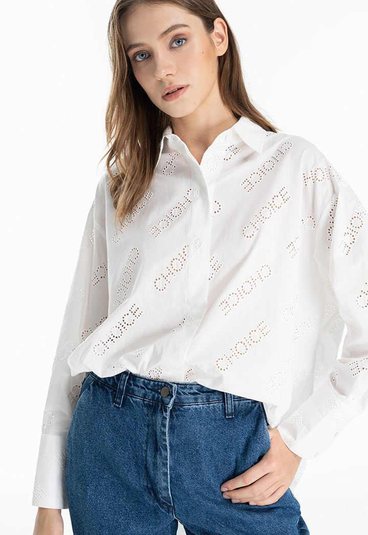 Choice Eyelet Logo Solid Shirt Offwhite